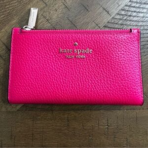 Leila Small Slim Bifold Wallet